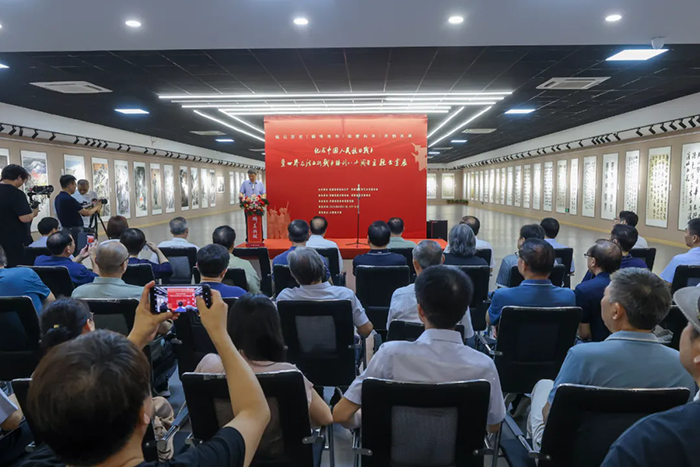 纪念中国人民抗日战争暨世界反法西斯战争胜利80周年主题书画展开展式在合肥举行 唐良智宣布开展