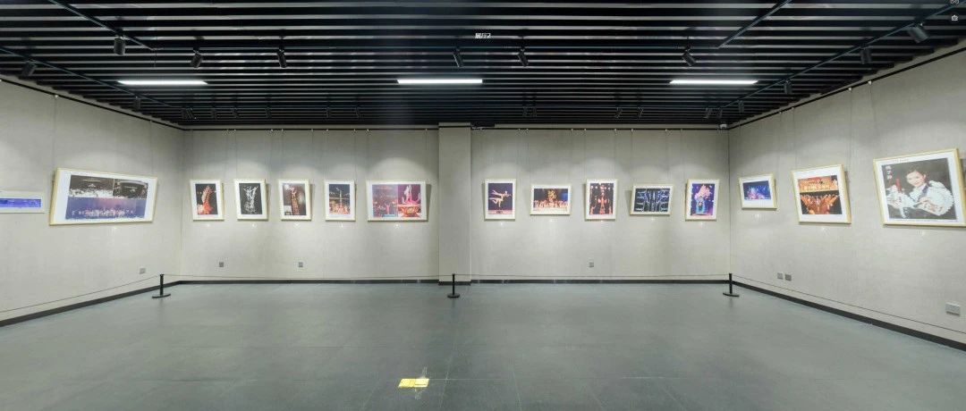 “喜庆二十大 奋进新征程”安徽省杂技艺术图片展在合肥展出